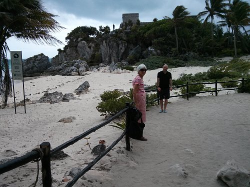 20130310_204515_tulum_ruins_chrissy_ben.jpg