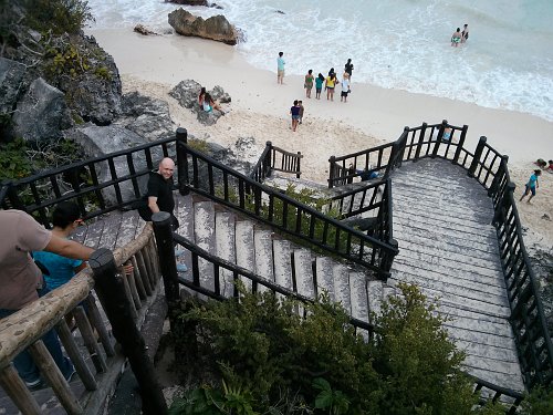 20130310_210138_tulum_beach_ben.jpg