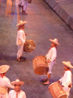 P1050948_drums.JPG