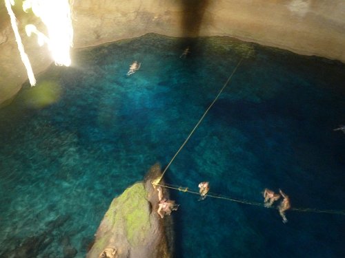 P1050998_cenote.JPG