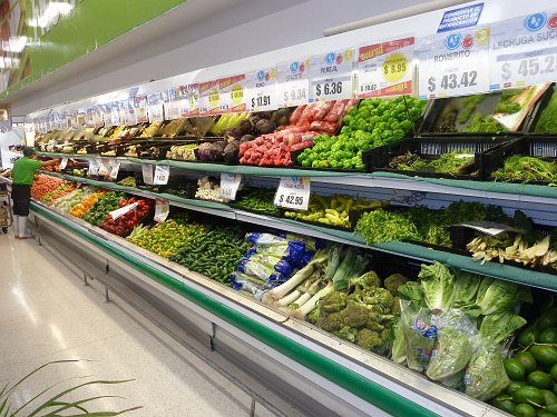 P1060150_supermarket_veg.JPG