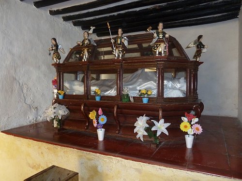 P1060270_convent_coffin.JPG