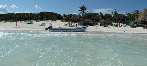 P1060294_beach_boat_shade.JPG